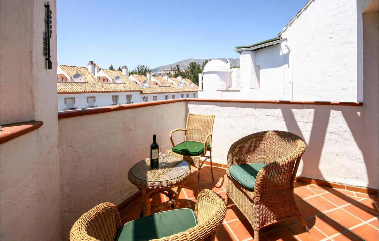 Nice Apartment In Mijas Costa With Kitchen フエンヒロラ エクステリア 写真