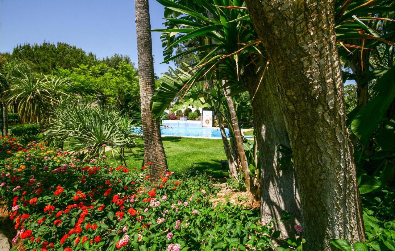 Nice Apartment In Mijas Costa With Kitchen フエンヒロラ エクステリア 写真